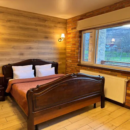 довбуш Yaremche