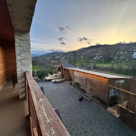 Hotel довбуш Yaremche