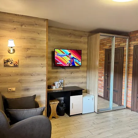 Hotel довбуш *