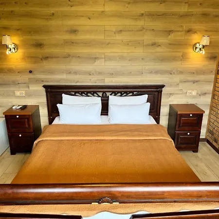 довбуш Yaremche