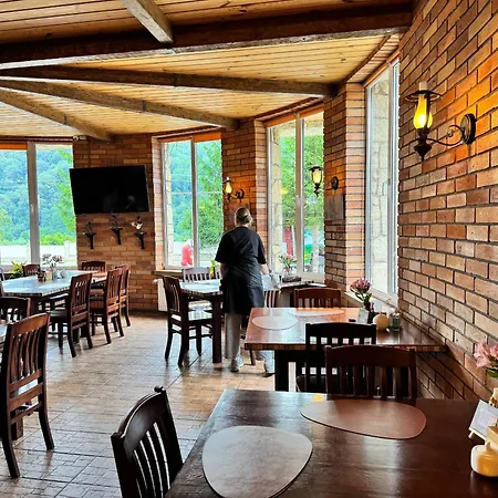 довбуш Yaremche