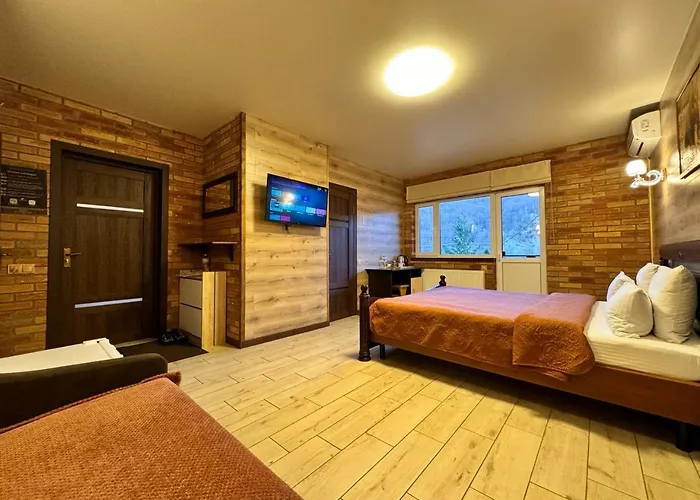 довбуш Hotel Yaremche
